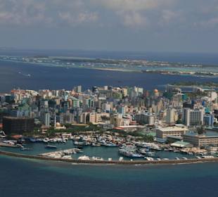 Mit dem Wasserflugzeug nach Male