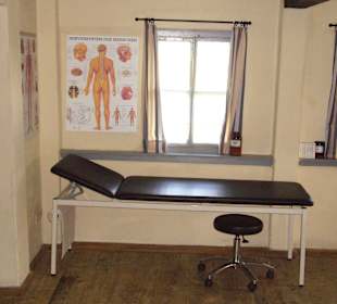 Liege in der Bergdoktorpraxis