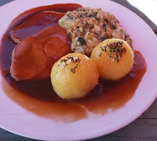 Bei der Brauereigaststätte Wittelsbacher Turm