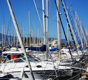 Impressionen aus dem Yachthafen von Saint-Cyprien