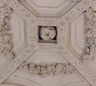 Tolle Decke in der Burg