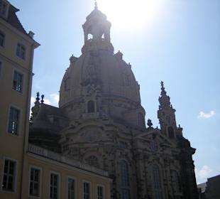 Heiligenschein über der Kirche? 