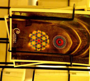 Souvenirladen Postkarte mit Fenster 