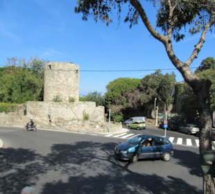Mit dem Hop Bus in Rhodos Stadt unterwegs