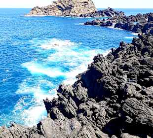 Ausblick von der Promenade Porto Moniz