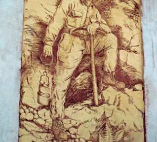 Kunstwerk auf Hauswand