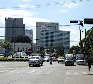 Der Kreisel der Pattaya u. Naklua teilt