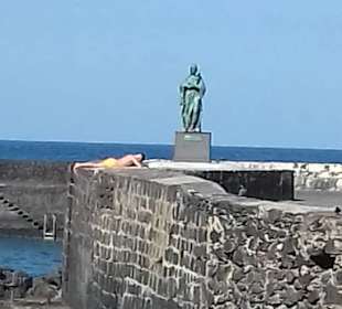 Skulptur Virgen del Carmen