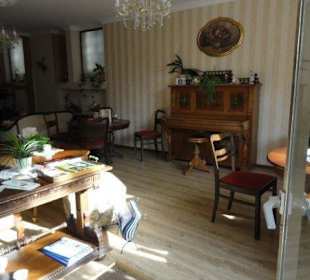 Nostalgiecafe Lora's gute Stube