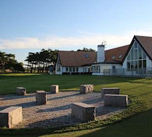 Blick auf die Clubhaus Terrasse