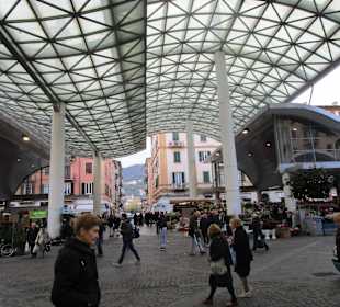 Markt am Piazza Camillo
