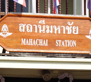 Einfahrt Bahnhof Mahachai