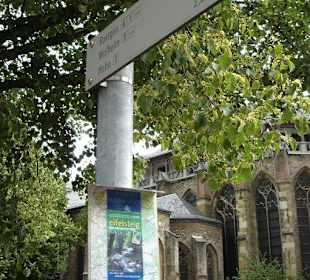 Begin des Eifelsteiges auf dem Korneliusmarkt