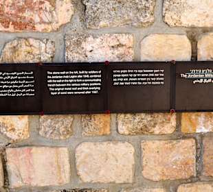 Historische Erklärungen auf der West-Tour