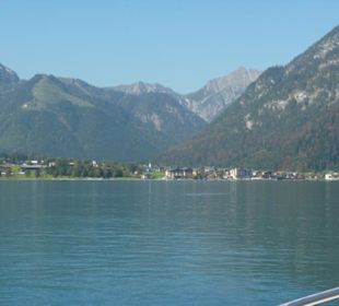 Blick vom Achensee auf Pertisau