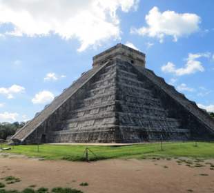 Spaziergang auf dem Ruinengelände