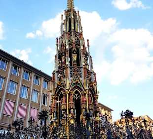 Im September der neue schöne Brunnen