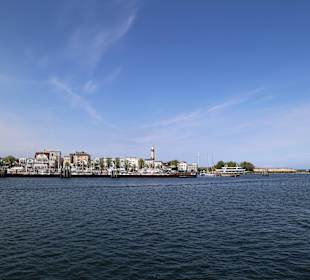 Einfahrt neues Hafenbecken