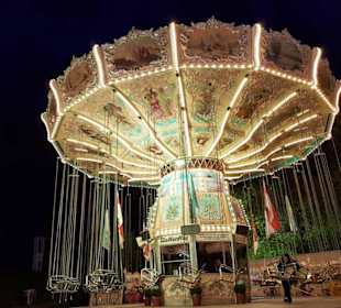 Sagenhafte Kettenkarussell