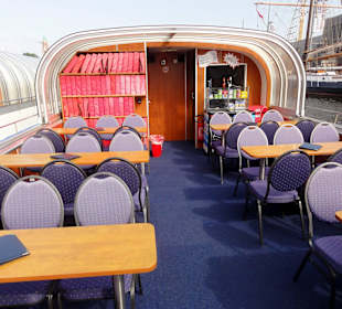Sitzplätze an Bord des Schiffes