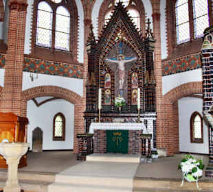 Blick in den Altarraum St. Nicolai