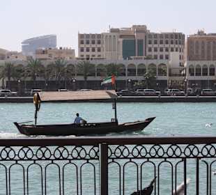 Abra auf dem Dubai Creek