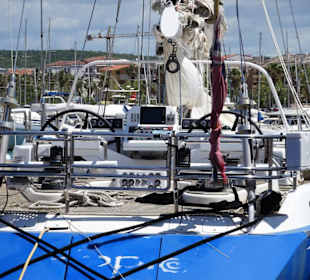 Spaziergang durch den Hafen von Alghero