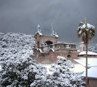Kloster Lluc im Schnee