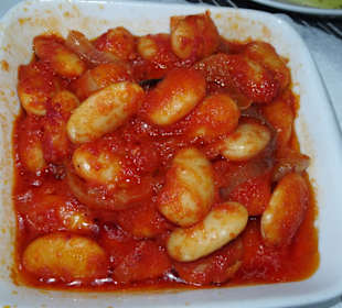 Vorspeisenauswahl im Restaurant Olive