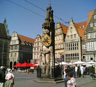 Marktplatz mit Roland