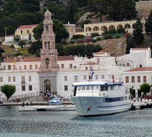 Blick auf das Kloster Panormitis