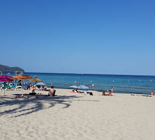 Strand direkt bei Hotel