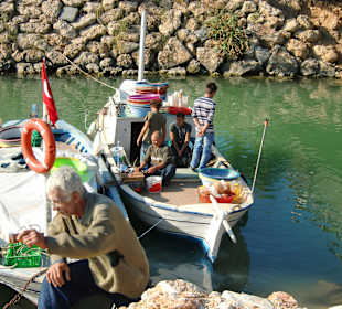 Am kleinen Hafen in Evrenseki