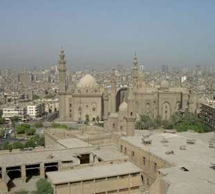 Blick von der Alabaster-Moschee über Kairo