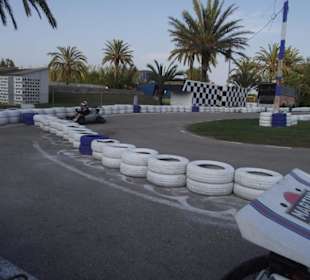 Naja, die doofen Reifen waren im Weg