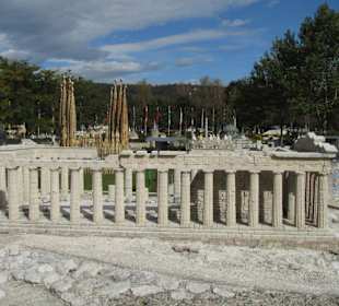 Akropolis