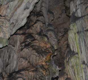 Tropfsteinhöhle auf Gibraltar