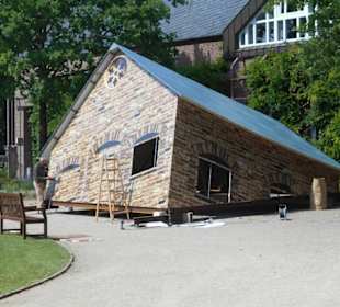 Kunstobjekt im Park Schloss Moyland