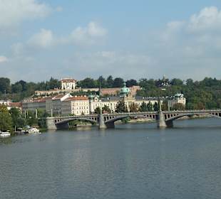 Brücke über die Moldau