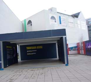 Checkpoint Charlie Museum