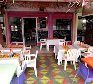 Blick in den offenen Gastraum