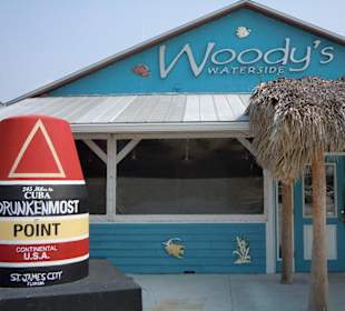   Woody's Waterside
