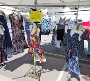 Impressionen vom Wochenmarkt Saint-Cyprien-Plage