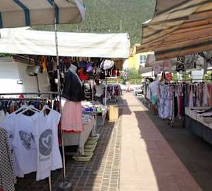 Rundgang über den Wochenmarkt von Riva del Garda