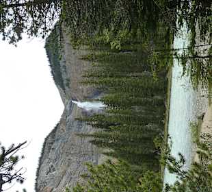 Takakkaw Falls