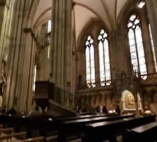 Gewaltiger Bau im Dom