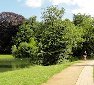 Spaziergang durch den Waller Park
