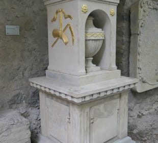 Michaeliskirche mit ca. 900-jähriger Geschichte