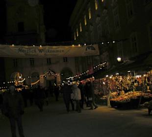 Christkindlmarkt am Residenzplatz