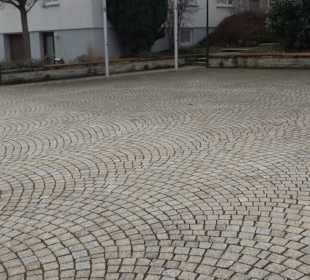 Skulptur Ein Gruß an die Sonne